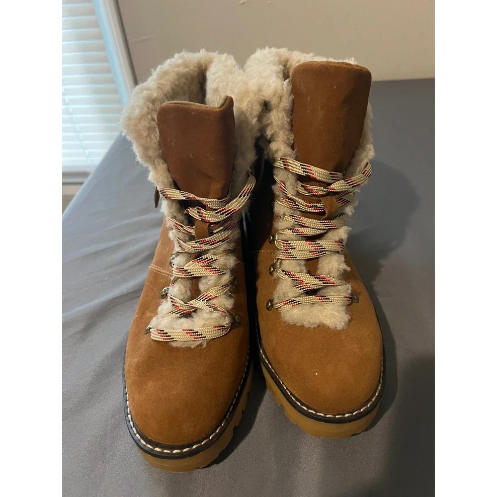 Time & Tru Womens Cognac Faux Shearling Hiking Boots‎ Brown Lug Sole Size 11W